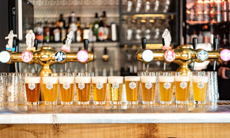 Tapperij De Eeuwige Jeugd is open